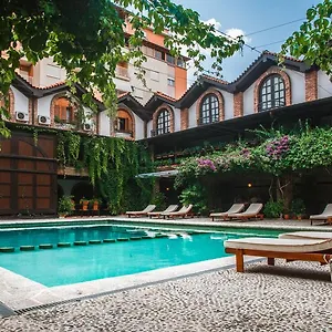 Hotel Restaurant Bujtina E Gjelit, Tirana